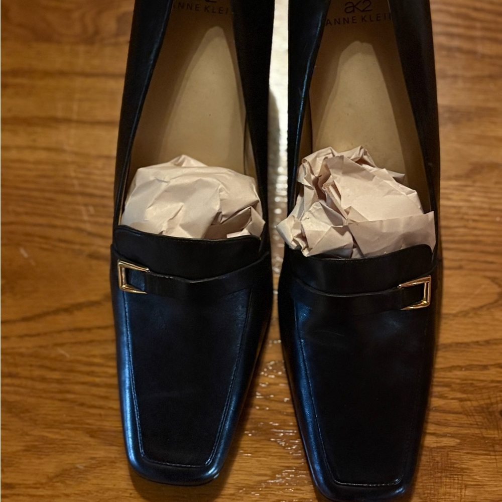 Anne Klein Black Heeled Slip-On Loafers